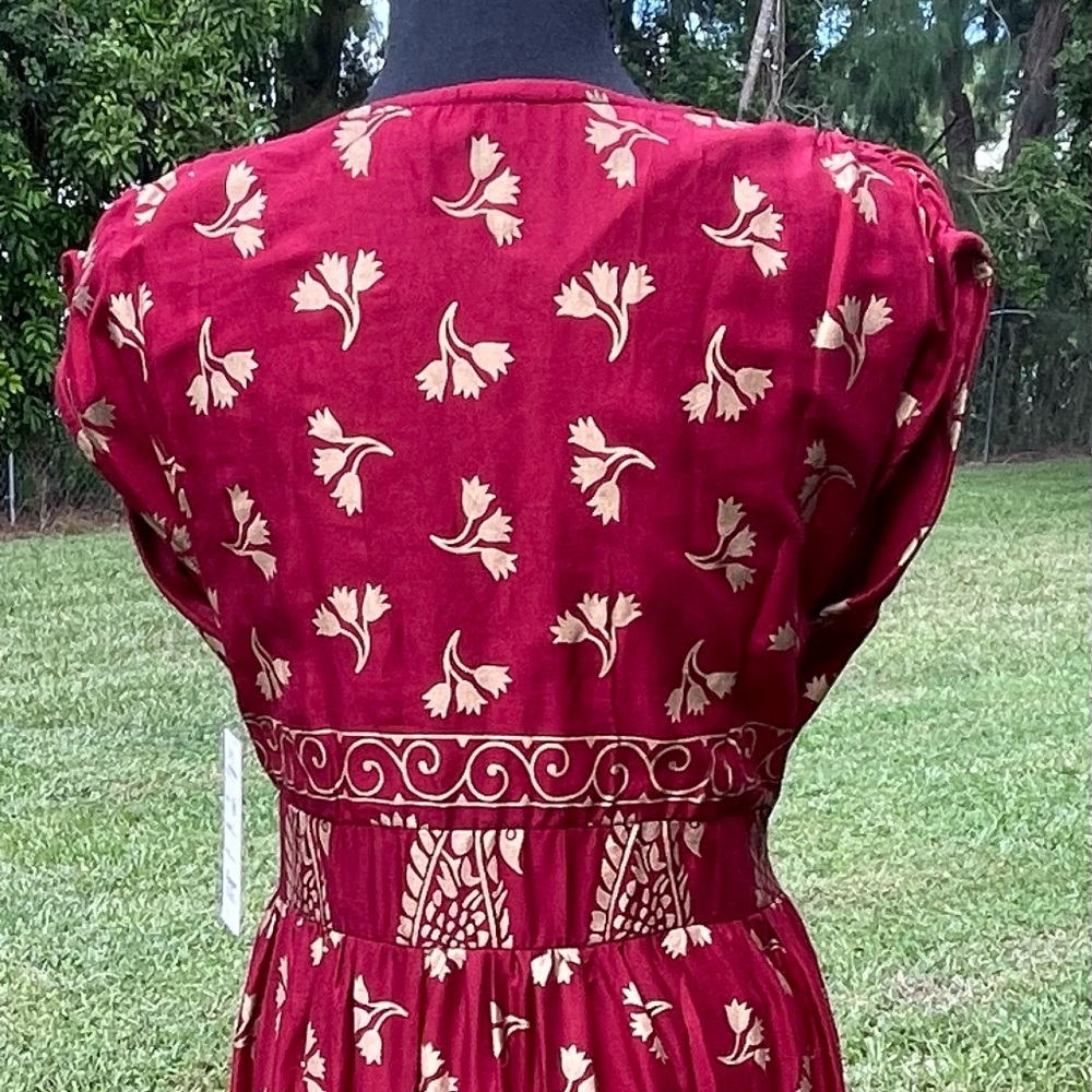 Lapogee  Dress Womens Medium Red and Gold Boho Maxi Floral Print. Sz.Medium - Picture 2 of 8